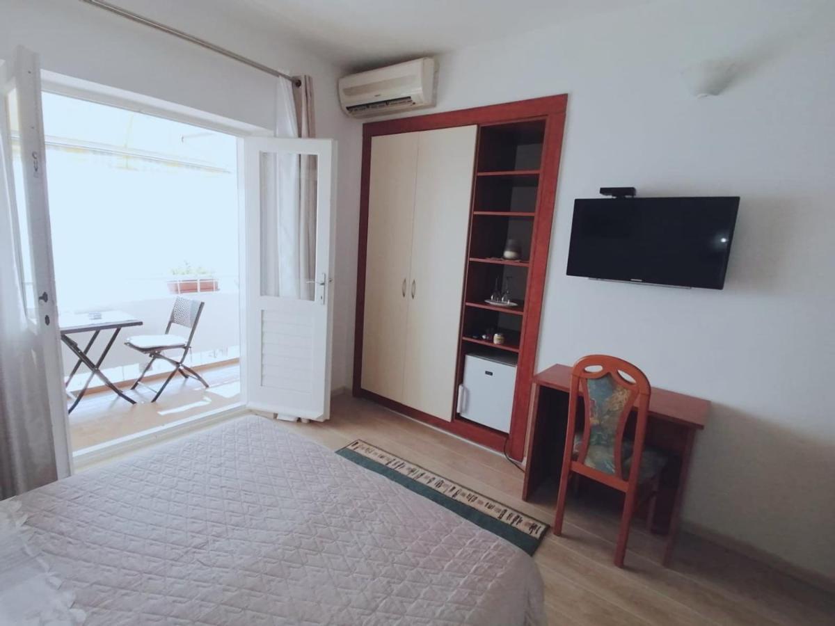 Apartments And Rooms Niksa Podgora Ngoại thất bức ảnh